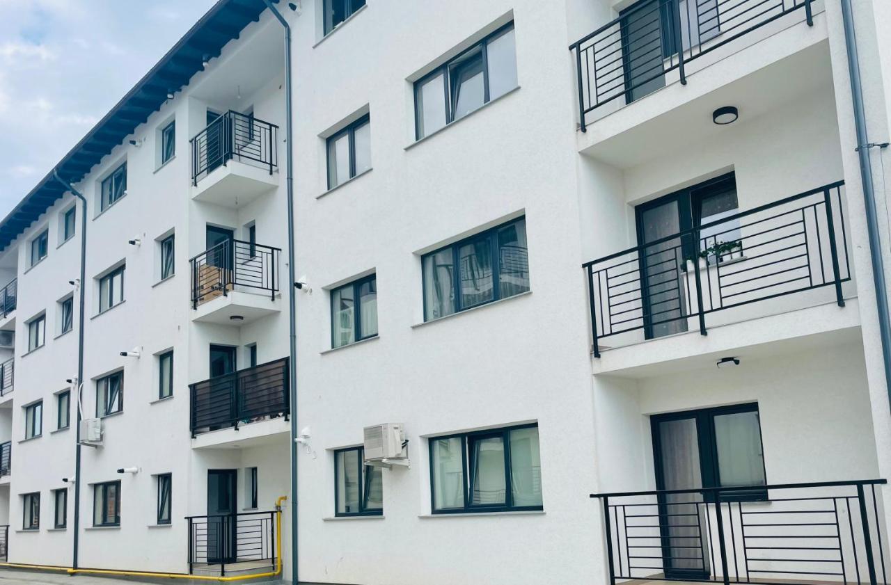 Sisi Apartman Szucsáva Kültér fotó